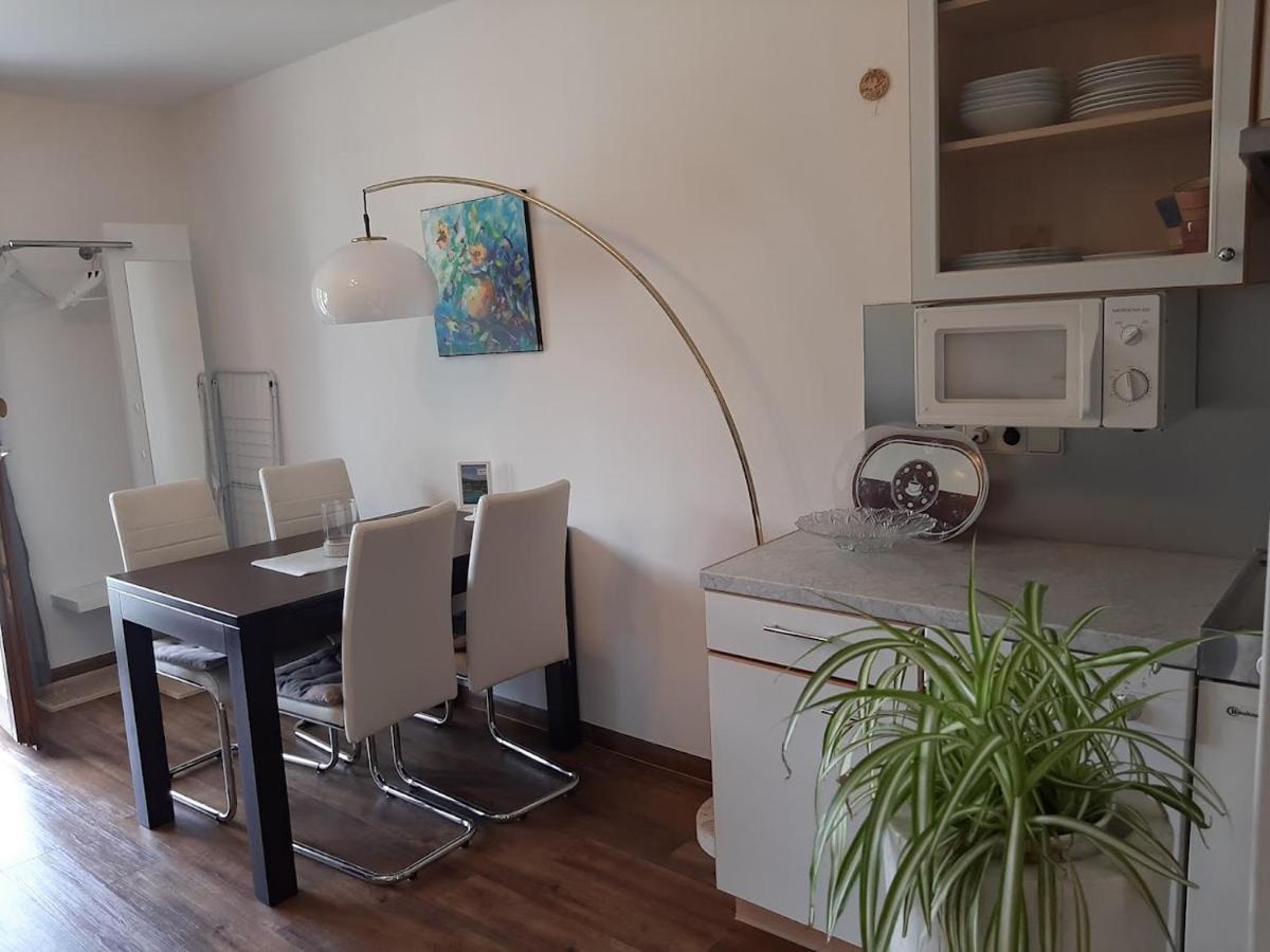 Ferienhaus Bluemel Inkl. Freier Strandbadeintritt Velden am Wörthersee Zewnętrze zdjęcie